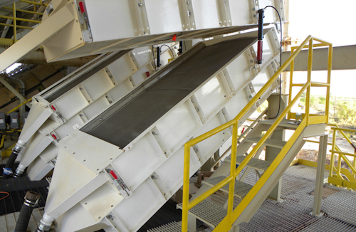 Fine mesh screener. (Courtesy Triple/S Dynamics)