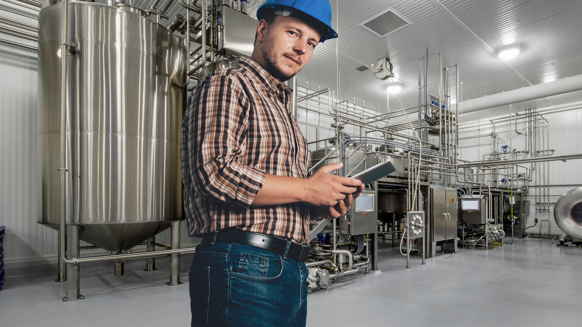 Notification software is compatible with more secure, layered networks in which a series of firewalls provide added protection from attacks.