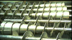 Opener 637d77b9394c9 Opener 637d77b9394c9