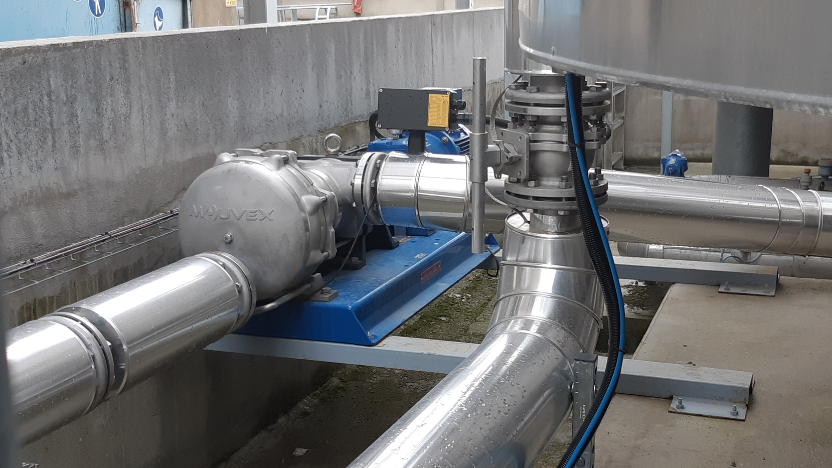 A worldwide leading producer of paints and coatings has been running eccentric disc pumps for the handling and transfer of resins, solvents, binders and finished paints without interruption or maintenance since the installation of the first pumps in 2005.