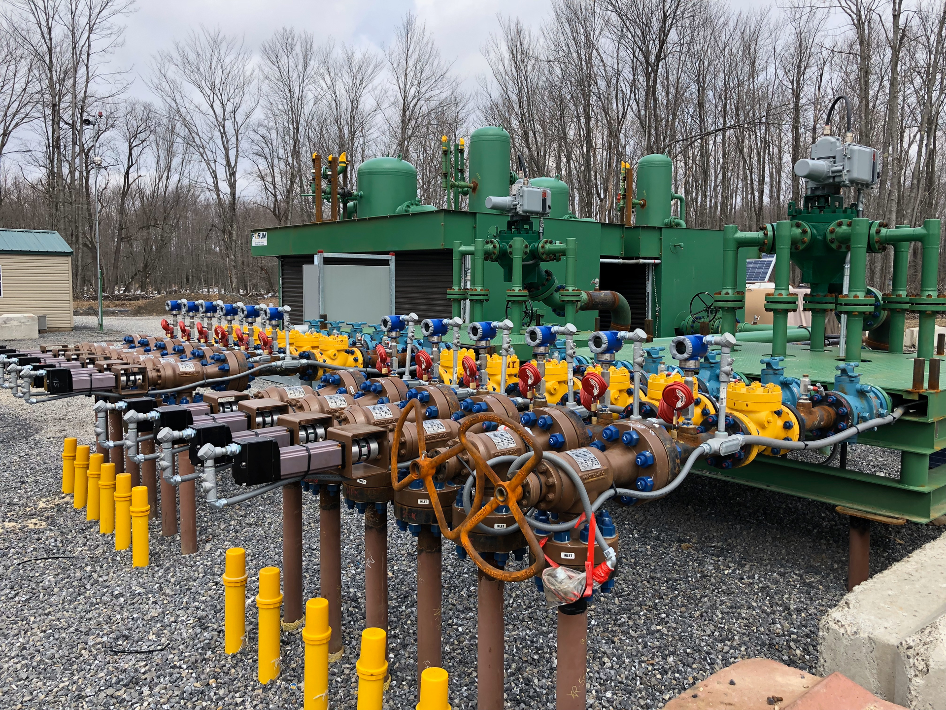 Seneca&rsquo;s twelve flowlines connect individual wells from the wellhead and bulk test units.