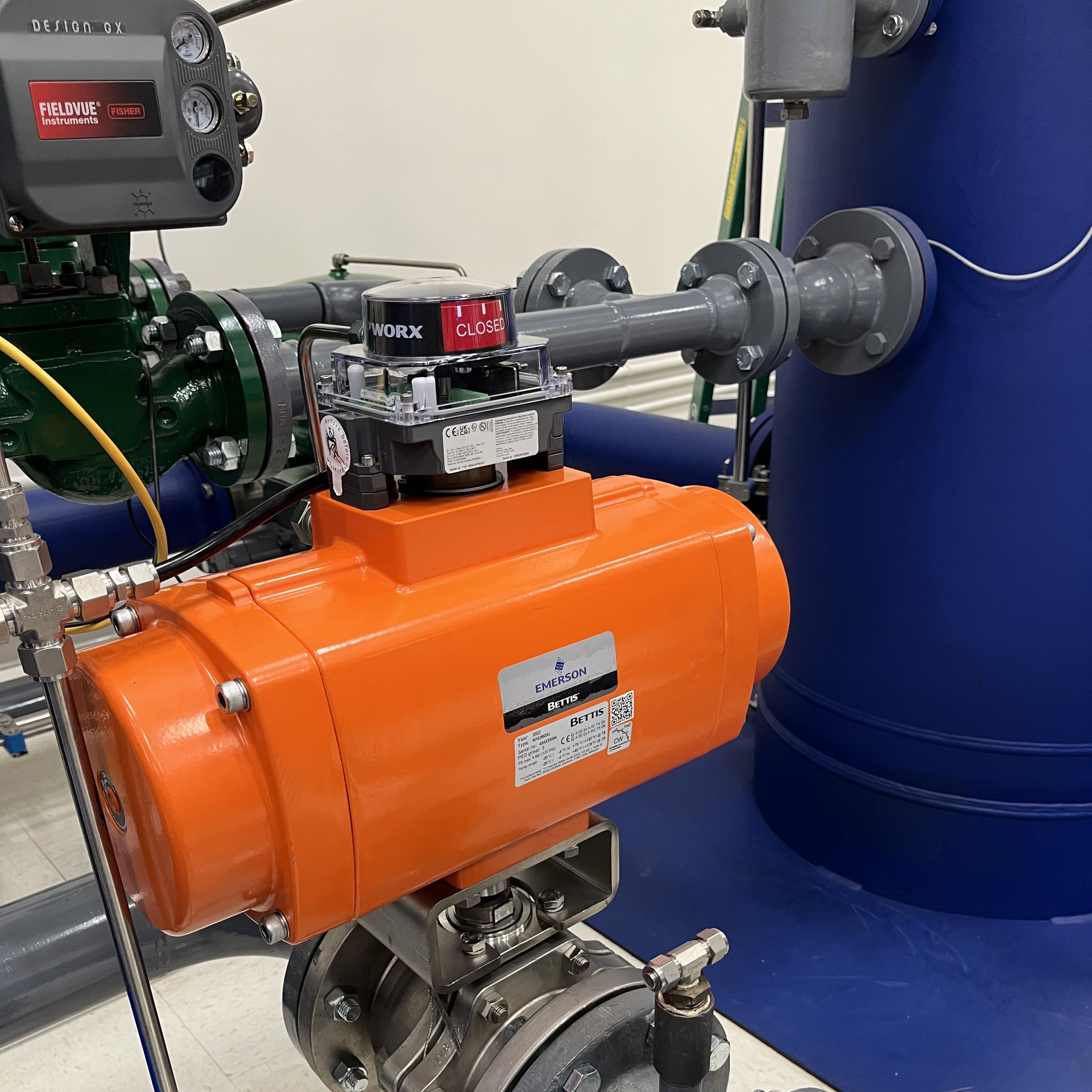 Figure 1: A typical on/off isolation valve employs an open/closed limit switch assembly to indicate valve position. This works well for non-critical applications, but the on/off nature of the position signal limits the ability to employ diagnostics.