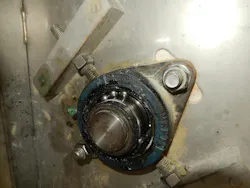 Figure 11: Heat generated by a failed bearing can lead to embers in the conveyor, potentially triggering an explosion event. Figure 11: Heat generated by a failed bearing can lead to embers in the conveyor, potentially triggering an explosion event.