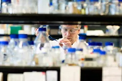 IB-Leiden-Lab-photo-1A7O454 IB-Leiden-Lab-photo-1A7O454