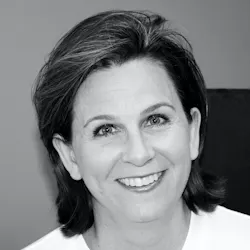 1660254301163 Julie2 1660254301163 Julie2