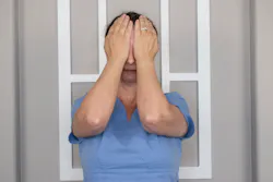 Figure 5: Palming Figure 5: Palming