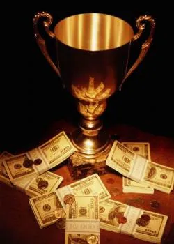 resizedimage250350-money-and-trophy2 resizedimage250350-money-and-trophy2