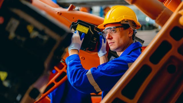 Why manufacturing is thriving in Tennessee