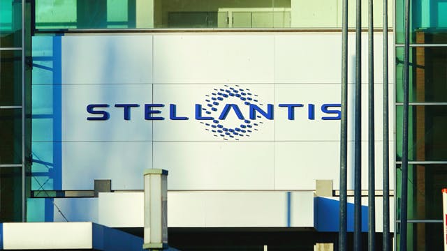 Stellantis invests $406M to upgrade 3 Michigan plants to manufacture electric vehicles