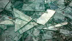 4 workers dead, 3 injured after being crushed by boxes of heavy glass panes 4 workers dead, 3 injured after being crushed by boxes of heavy glass panes