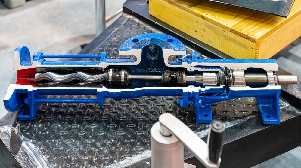 Using crest factor analysis for early failure detection of progressive cavity pumps