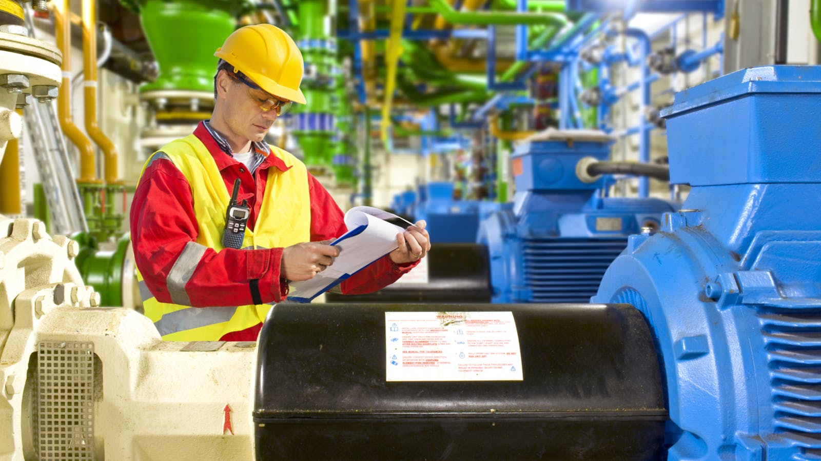 697292543e486a019592bd66 Maintenanceworkercorepics Vofdreamstime