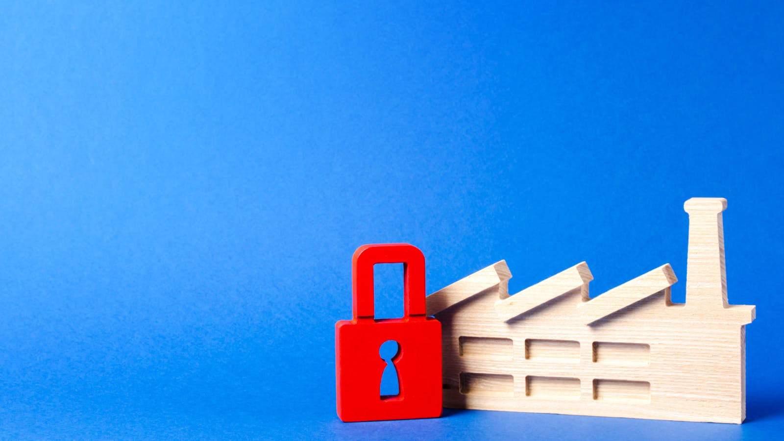 698baeda989c6b61b93dcbc0 Closedfactoryid 155120972andriiyalanskyidreamstime