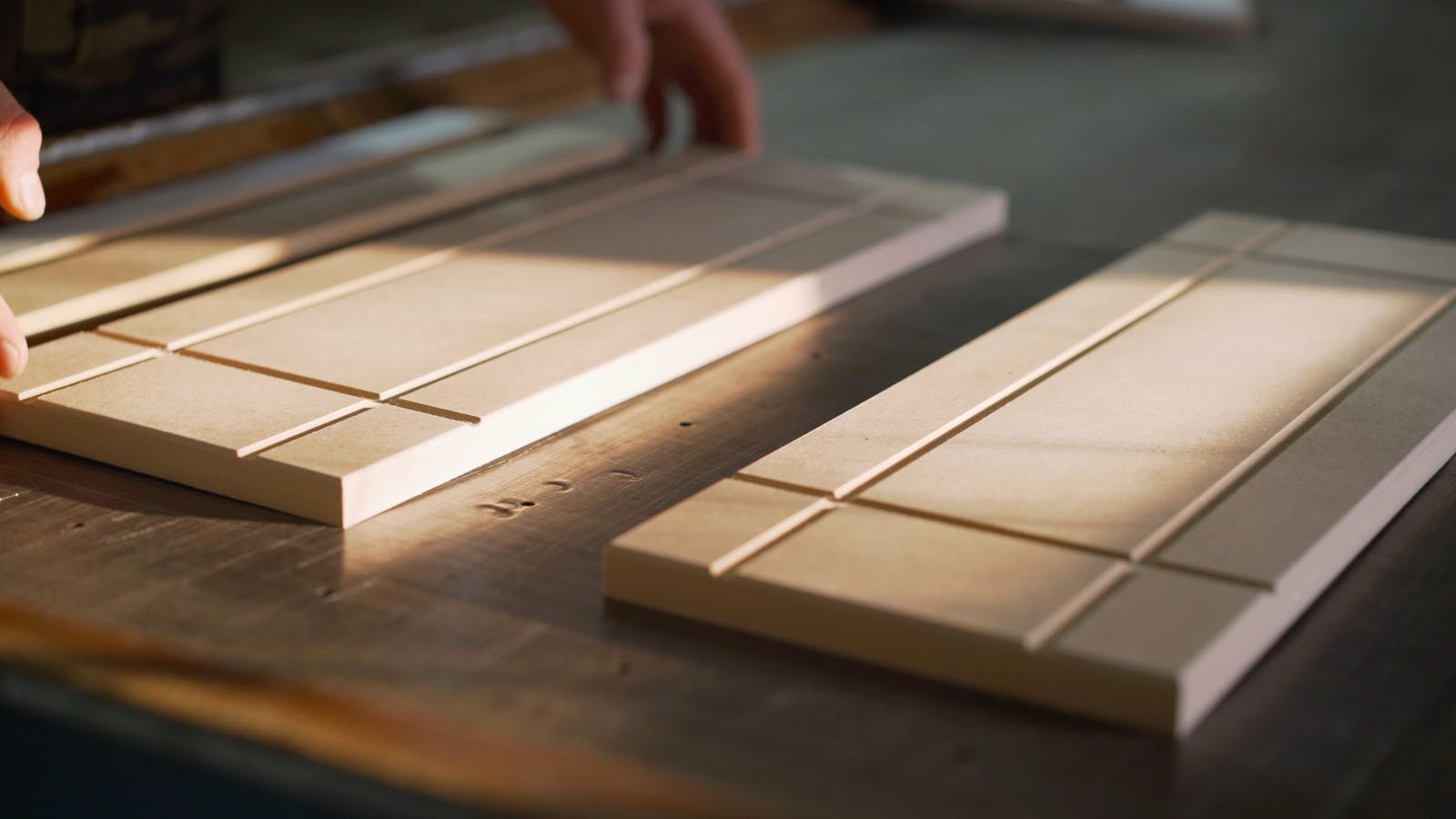 woodcabinetbackid_265945380ruslan_sidorovdreamstim