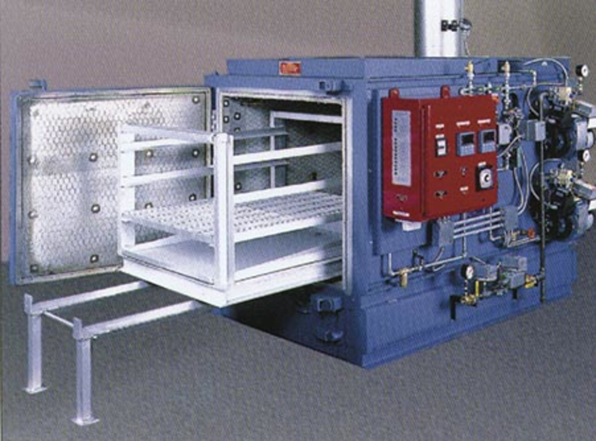 PCT has specially configured a pyrolysis oven for cleaning blown film dies.