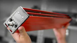 Fraser's XIFOS 33 anti-static bar utilizes adaptive ionization. Fraser's XIFOS 33 anti-static bar utilizes adaptive ionization.