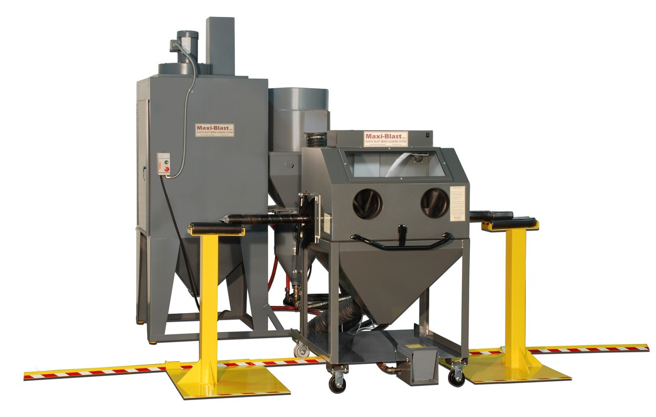 Maxi-Blast's mobile feed screw cleaning unit has added safety features.