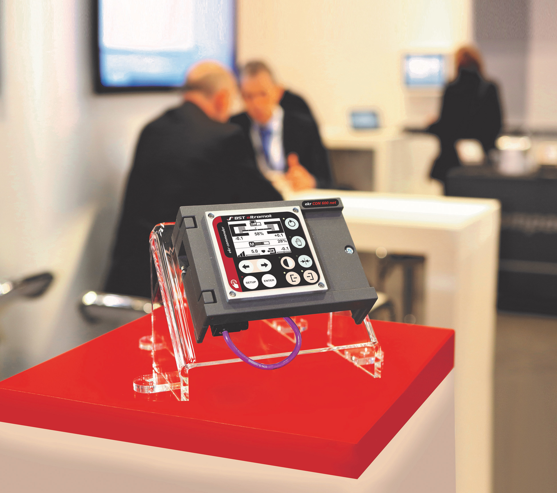 The new ekr CON 600 and ekr CON 600 net controllers improve the performance of BST's Smart Guide system.