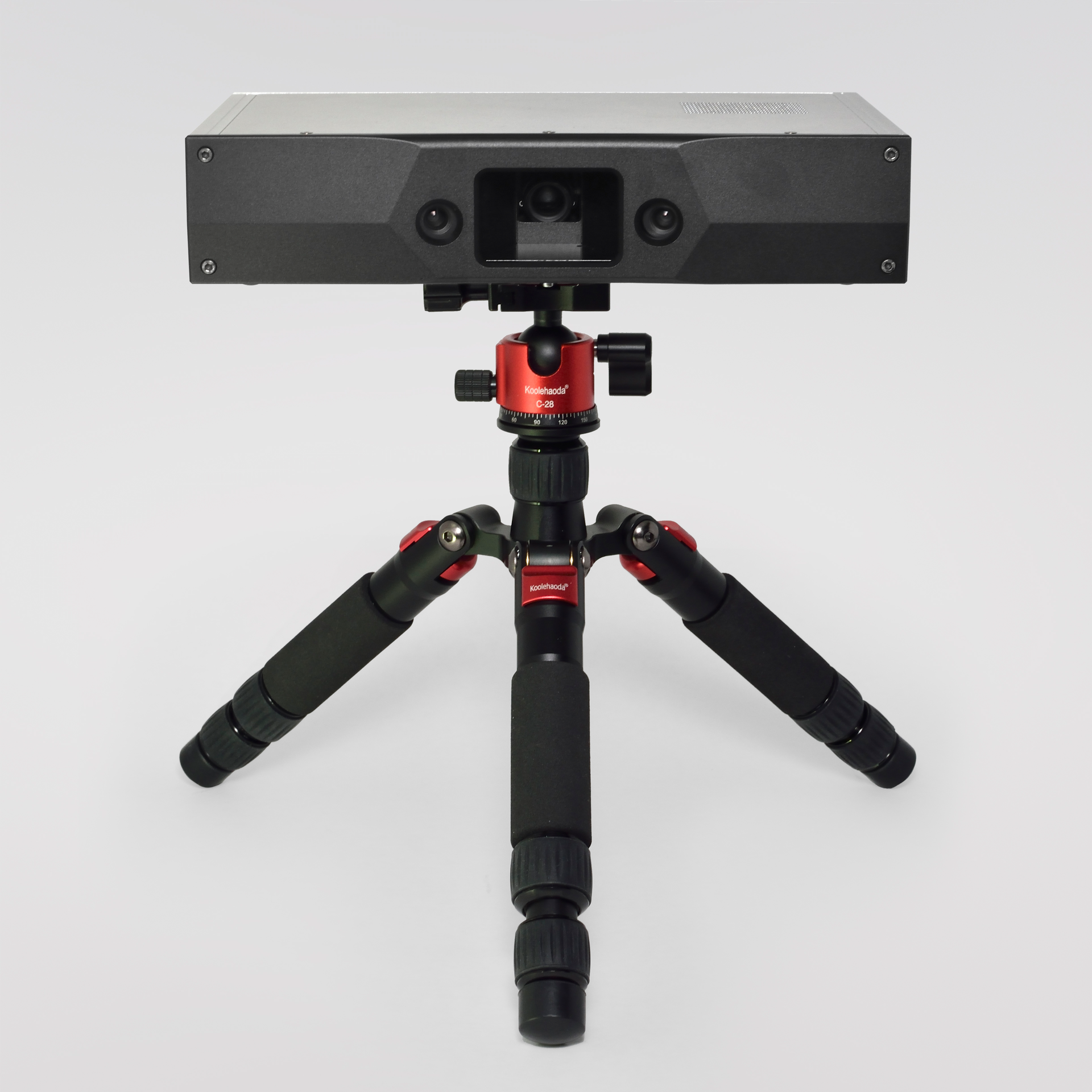The HDI Compact S1 3-D scanner can handle reverse-engineering and quality-inspection tasks.