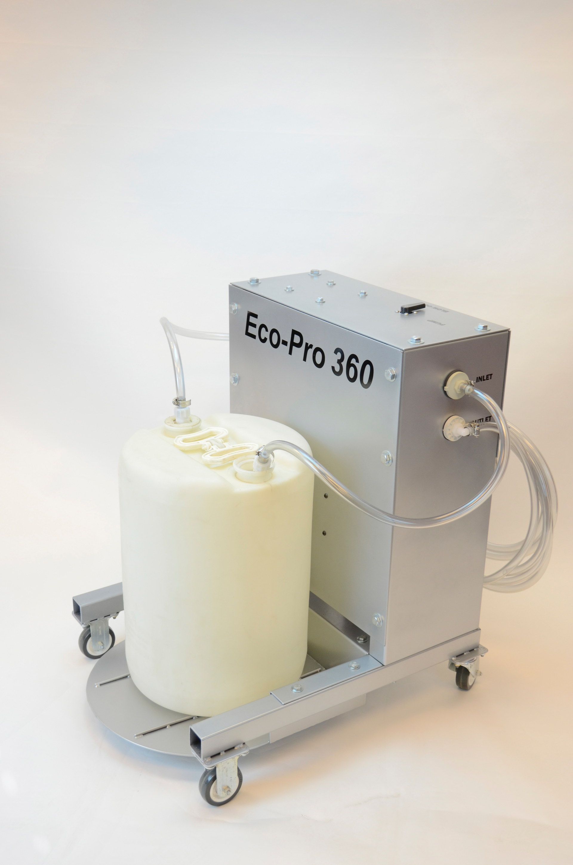 ID Additives&rsquo; Eco-Pro 360 rust-removal system has significantly reduced mold-cleaning times for Cabka North America's Hazelwood, Mo., molding plant.