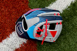 The REV1X glove incorporates an intricate lattice in the pinky and thumb inserts. The REV1X glove incorporates an intricate lattice in the pinky and thumb inserts.