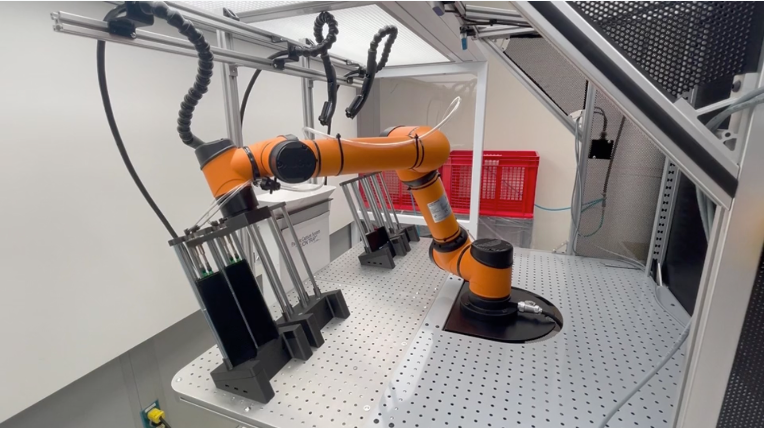 A Rapid Robotics cobot at work.