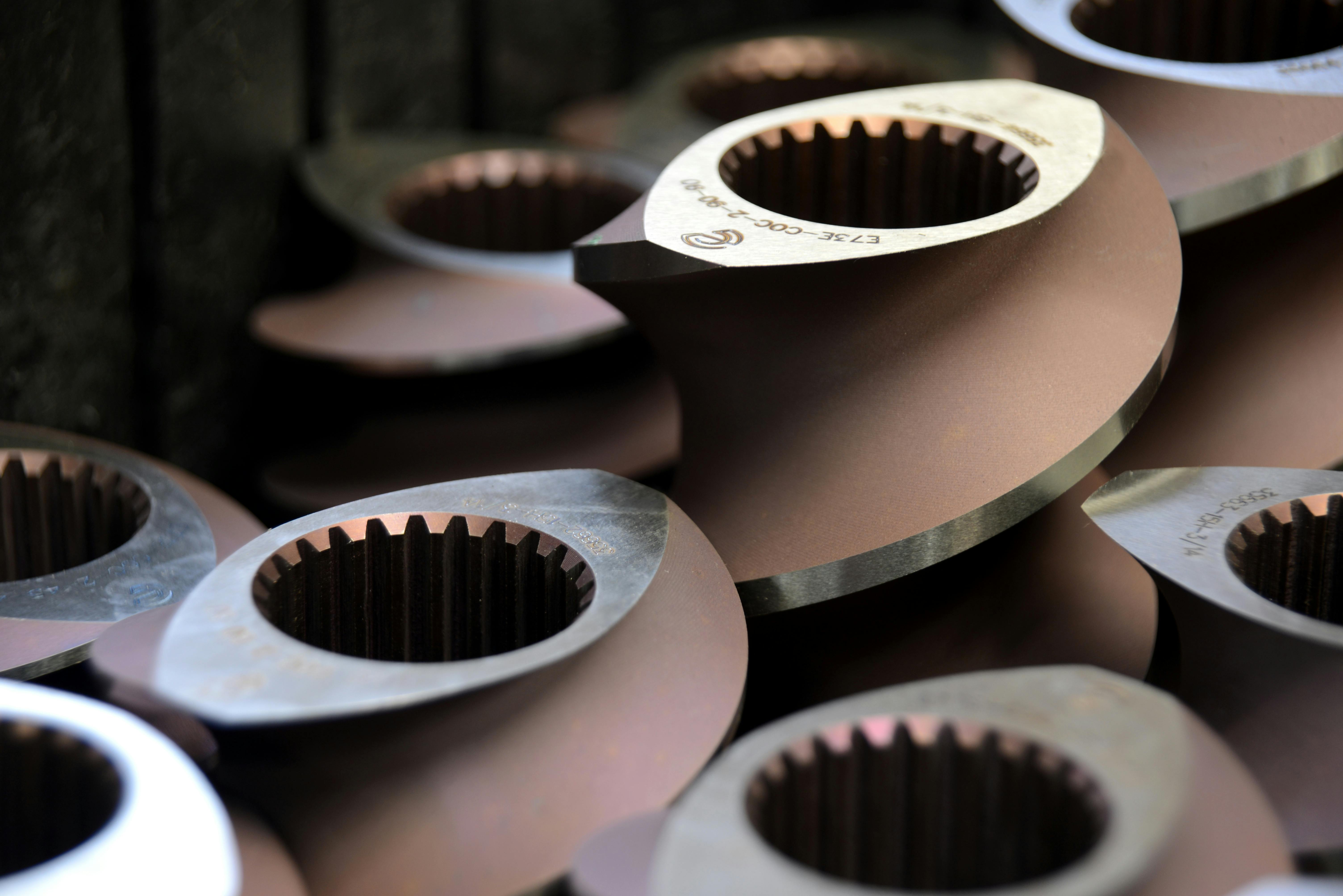 When extruding with bioresins, Dean Elliott, technical processing manager at Entek, recommends avoiding reverse convey screw elements that pump the compound back toward the extruder throat because the action could degrade the temperature-sensitive materials.