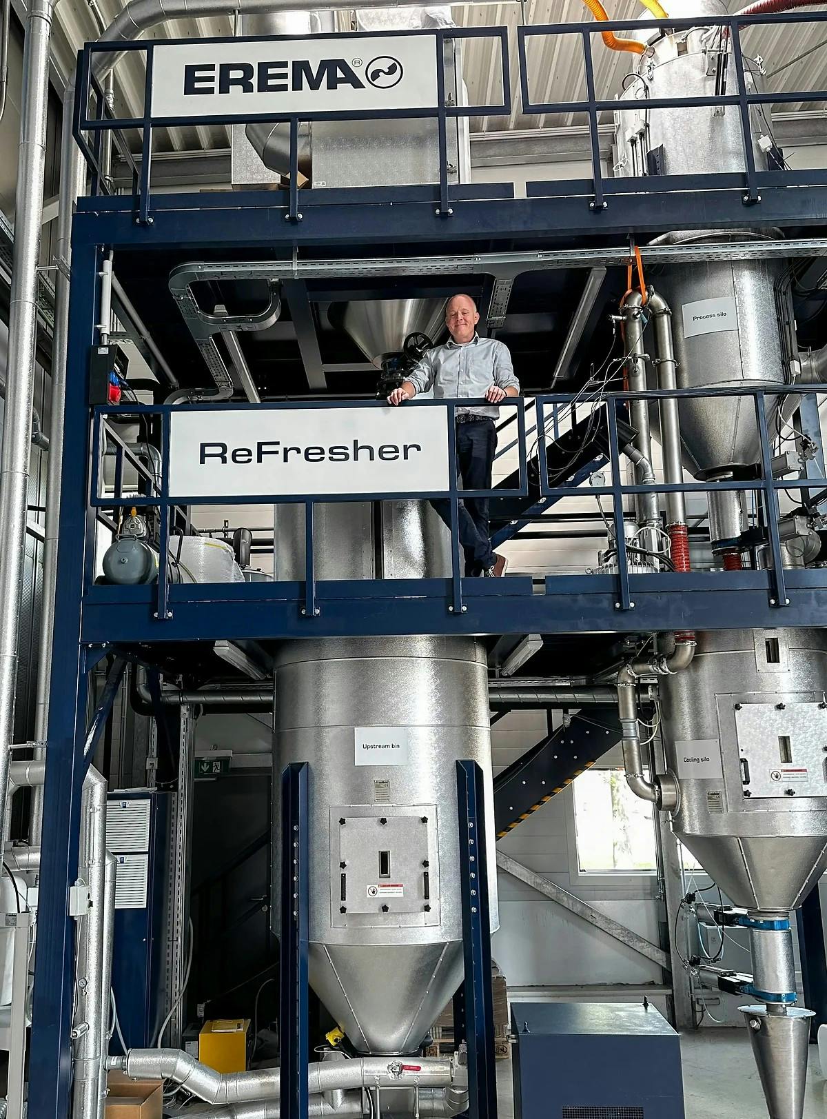 Erema's ReFresher odor-reducing technology can now connect to the PLC of the recycling machine it's working with.