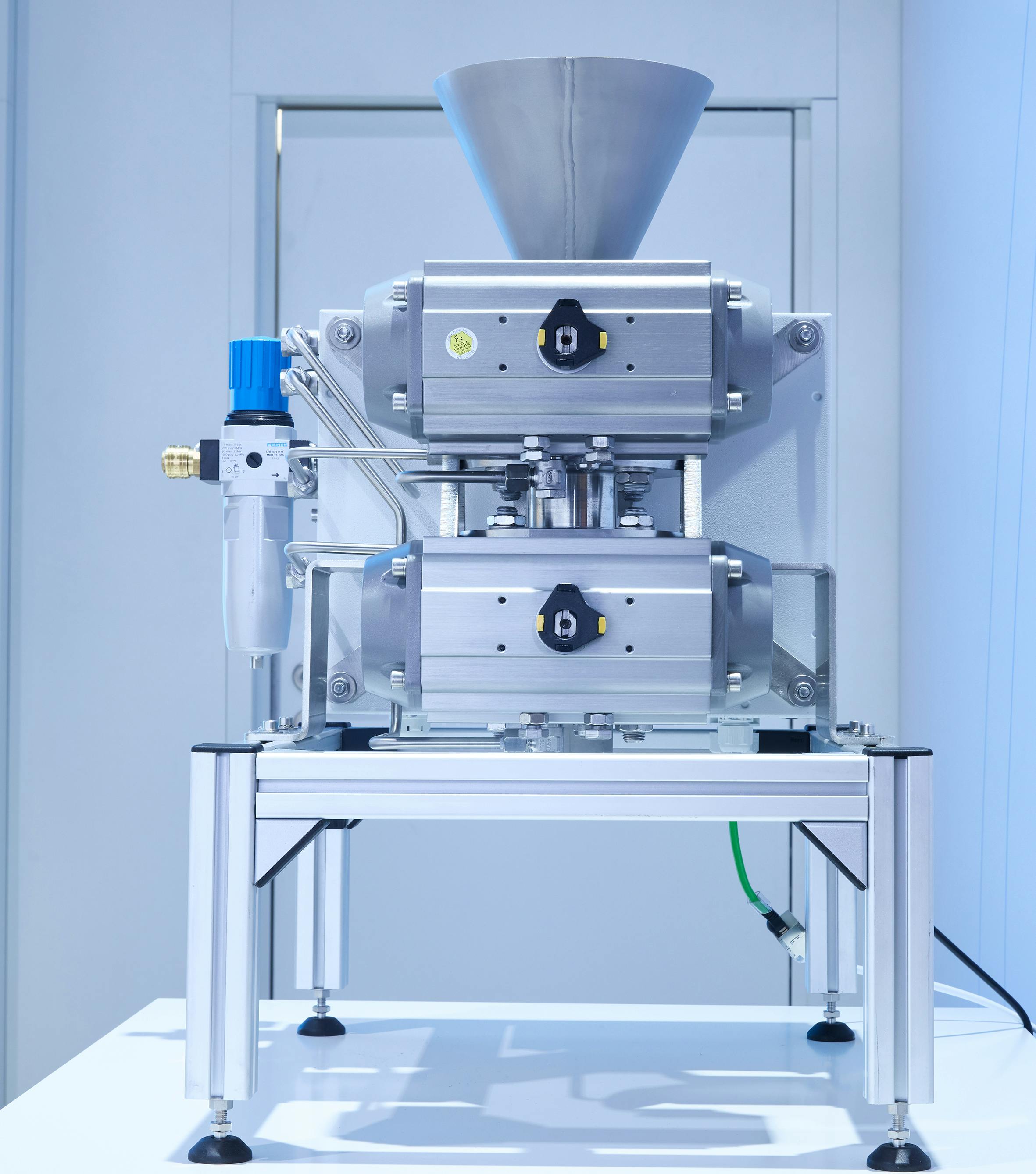 Coperion's DewTector measures residual moisture in materials.