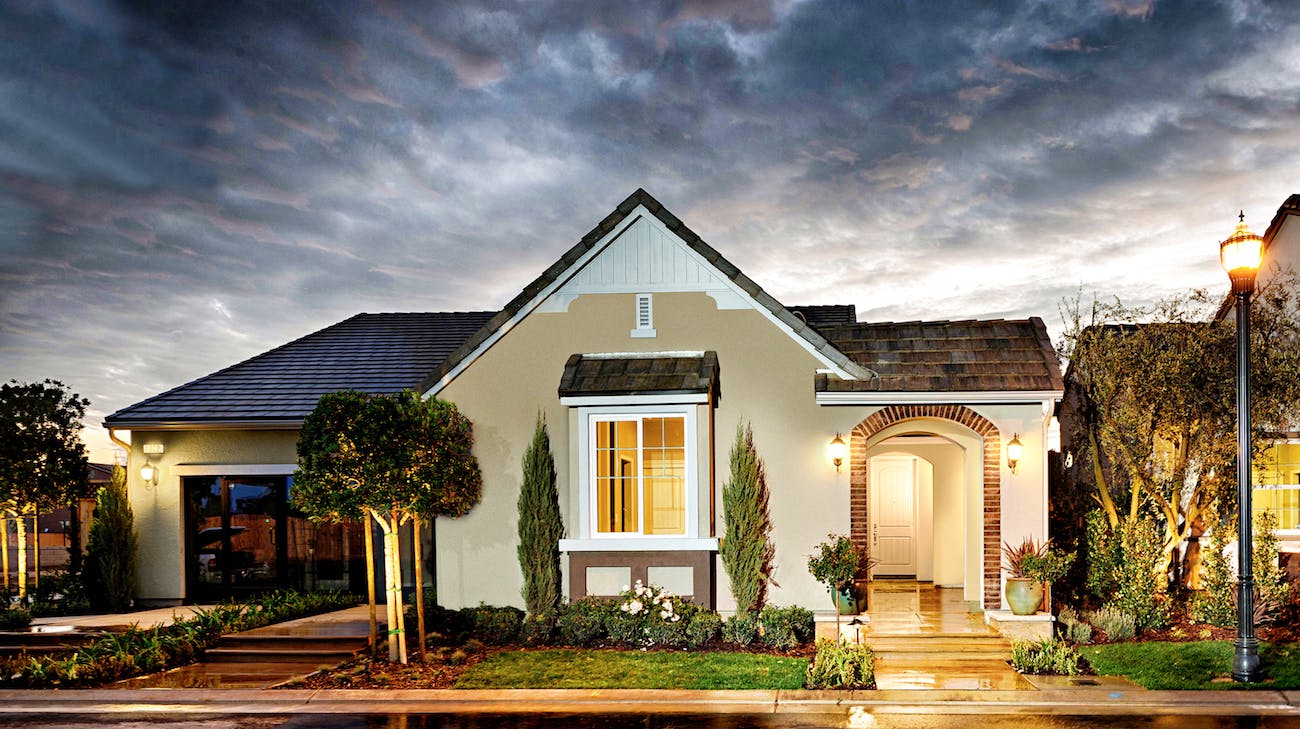 66fdb9fee1fd4a63d2e1e336 302468 04 Image