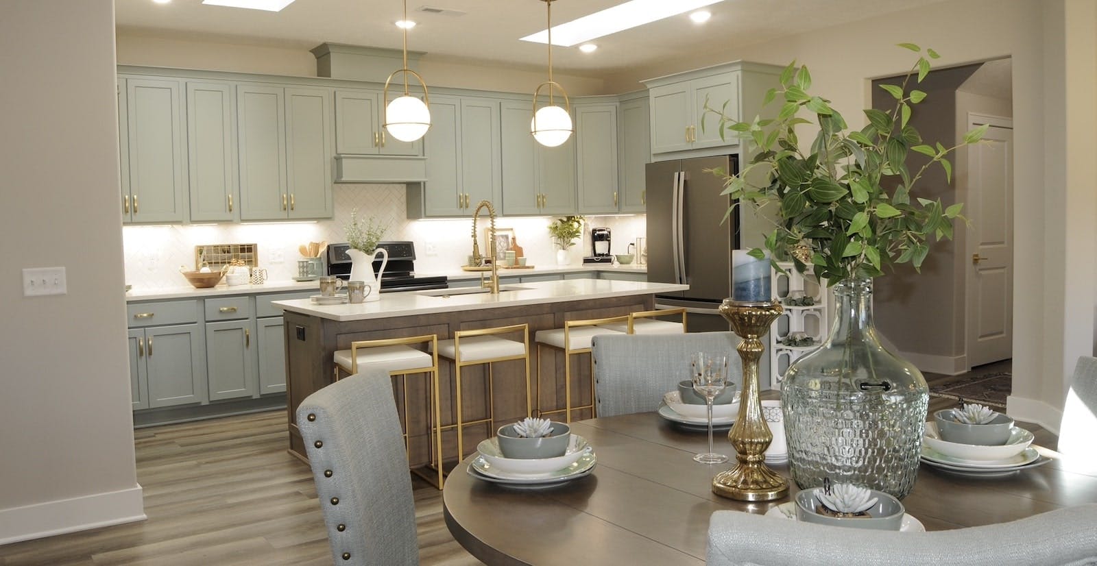 66fdba96e1fd4acacce1e426 Sustainablehealthierhomediningkitchen20min