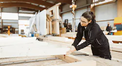 Efficient off-site construction works like an assembly line: it doesn’t require skilled framers to know which material goes where and how to fasten it, while the equipment’s technology makes precise cuts and identifies fastening patterns, limiting waste. Efficient off-site construction works like an assembly line: it doesn’t require skilled framers to know which material goes where and how to fasten it, while the equipment’s technology makes precise cuts and identifies fastening patterns, limiting waste.