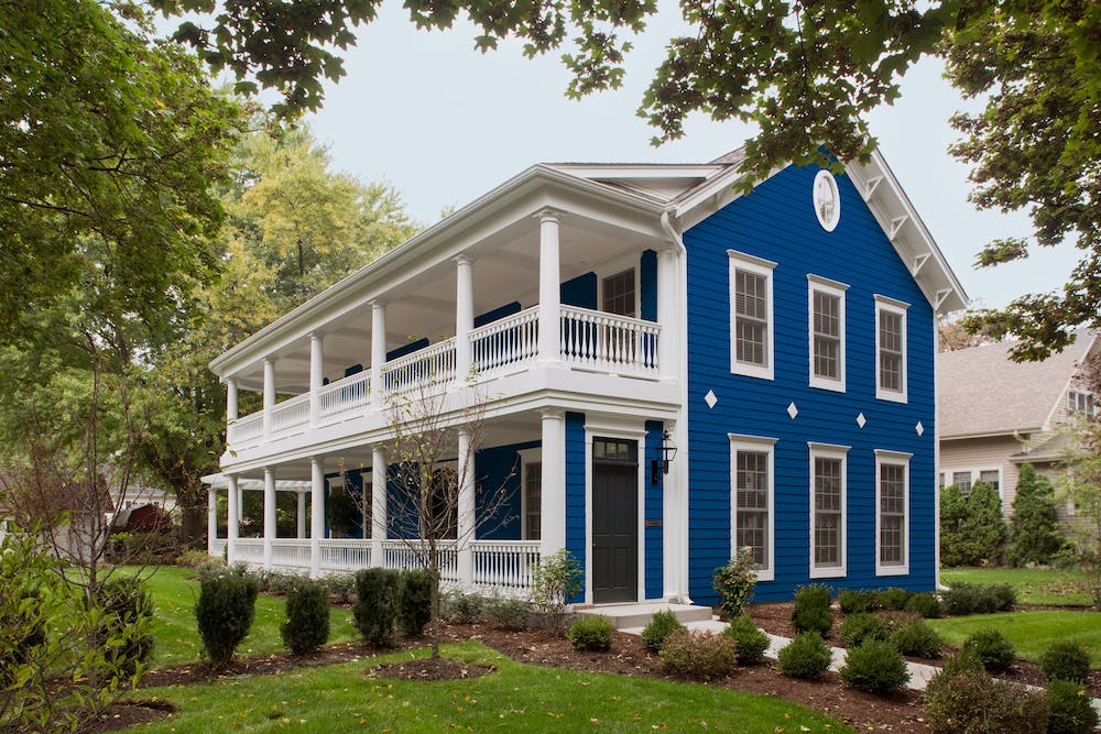 66fdbb64e1fd4a6981e1e58b Nocturne20blue20james20hardie20dream20collection