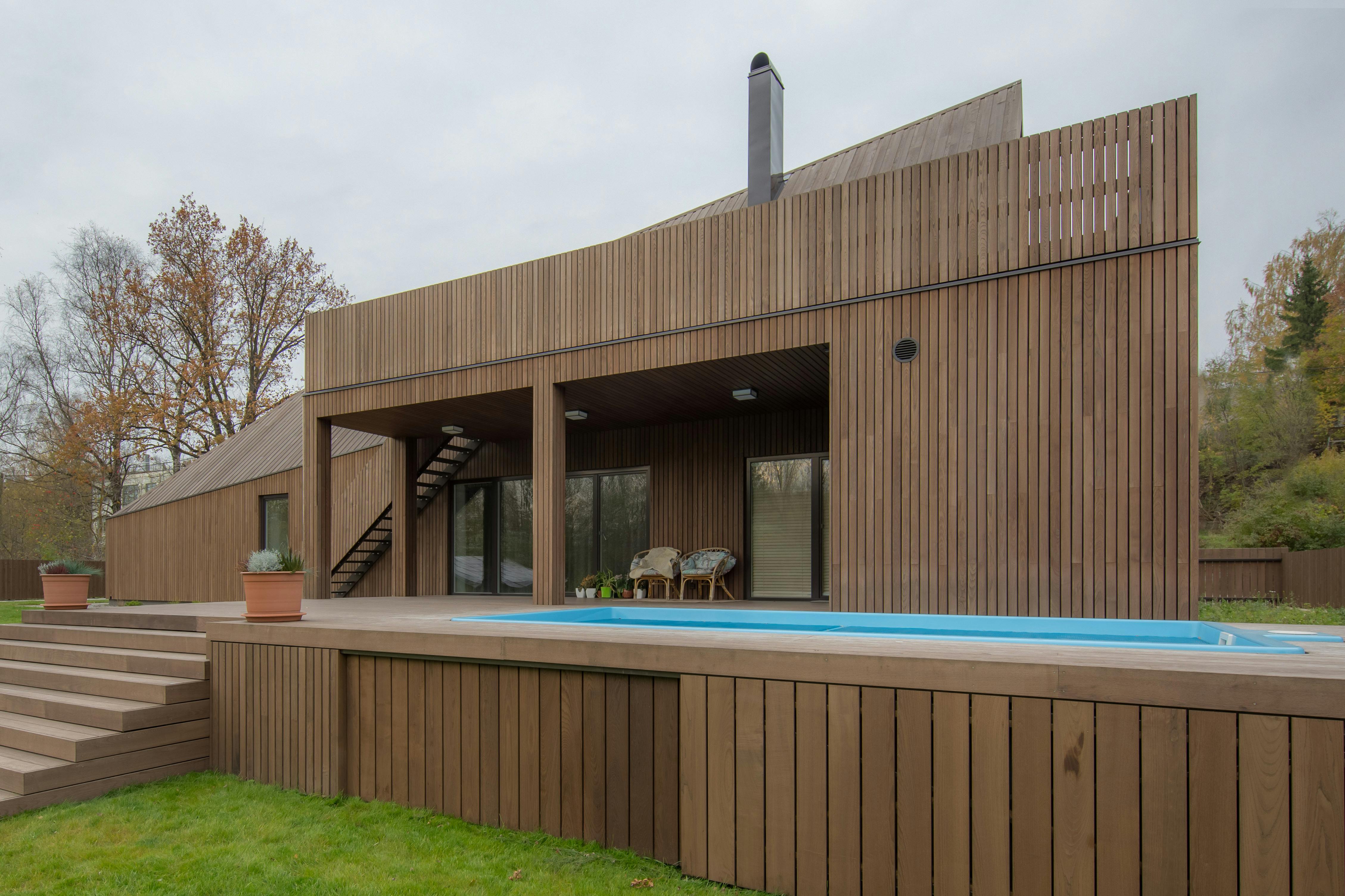 66fdbb67a5dba0487c461ab9 1920thermorycladdingashinstallationmodernhouse