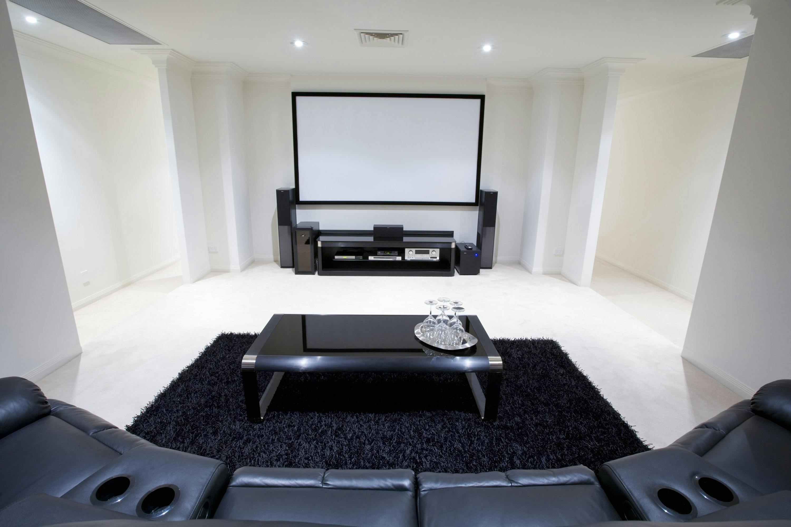 66fdbc46dbd68e38374a9fc4 Home20theater20room2011129828 Xlargesm