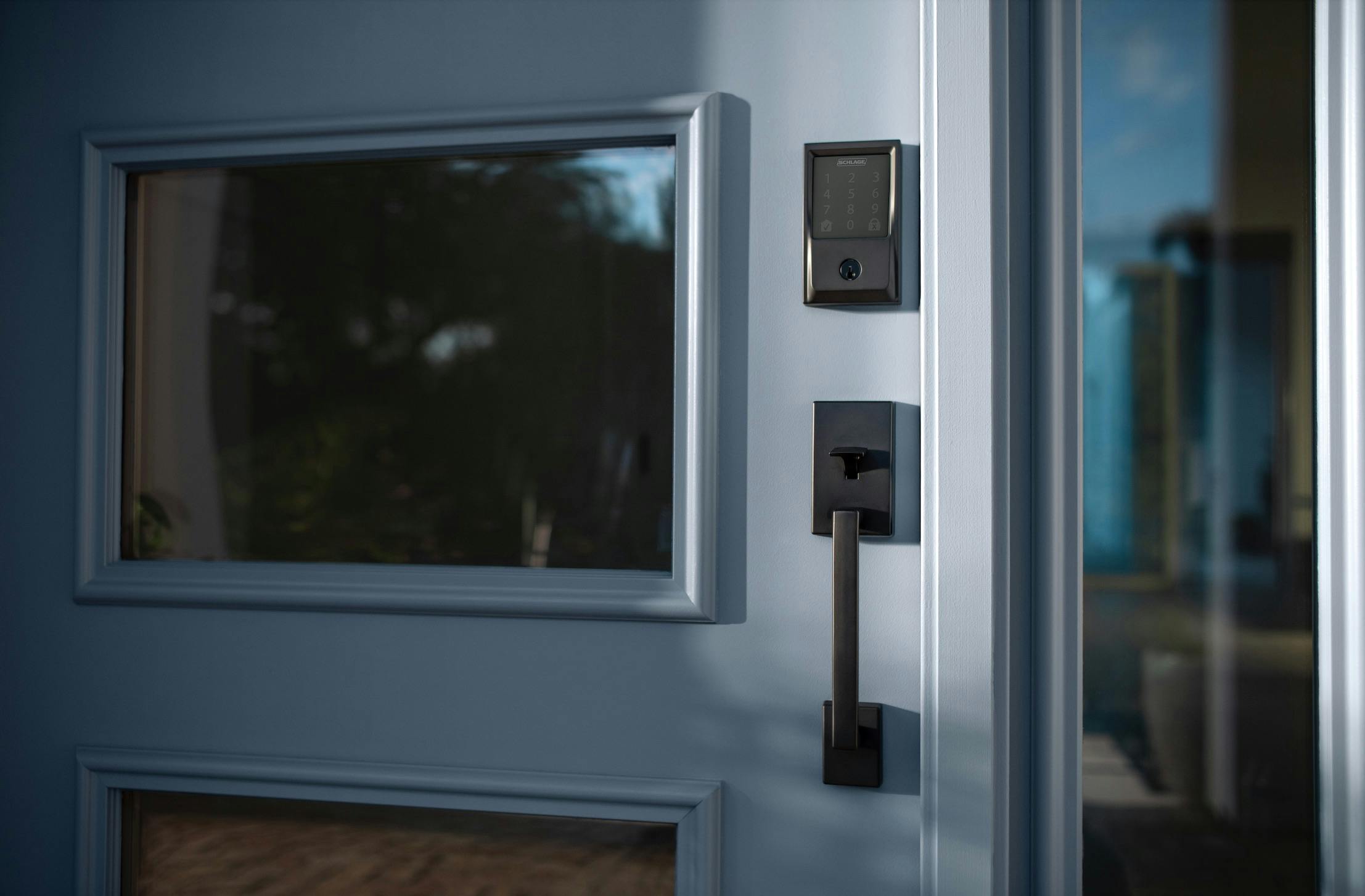 66fdbc85d4ea38dbeaa5924c Schlagesmartlocklifestyle