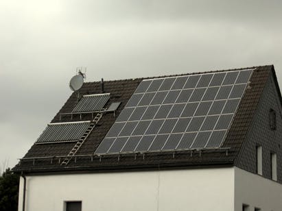 66fdbd7d36c97e4e3f8b5d33 Solarpanelscostrockymountaininstitutehousingzone