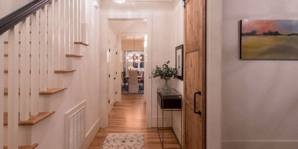 66fdc08836c97e1b148b665b Hero29420foyer20copy 0