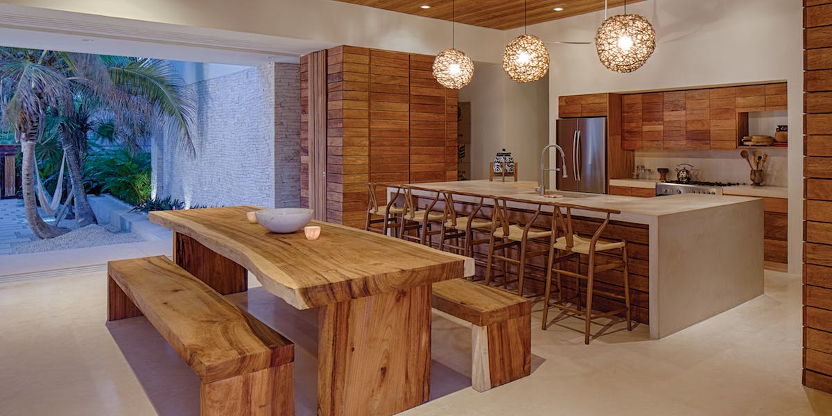 66fdc088e1fd4a298de1f5e7 Hero98photo4 Diningkitchen20copy