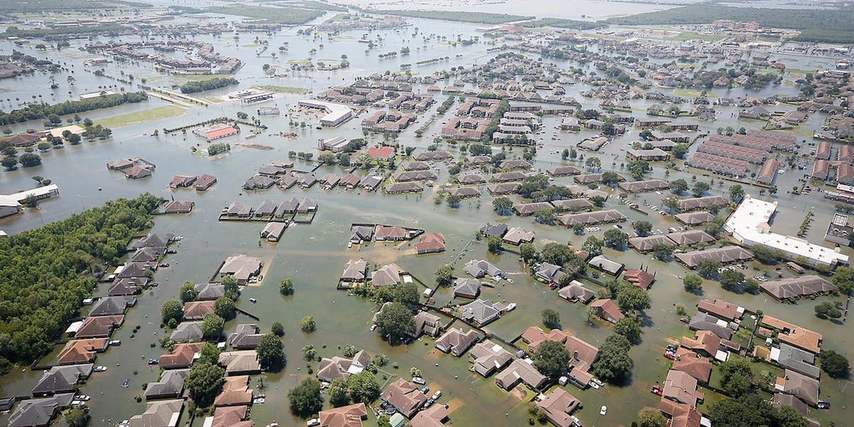 66fdc098e1fd4ad433e1f628 Houstonhurricaneharveyhomes09201712