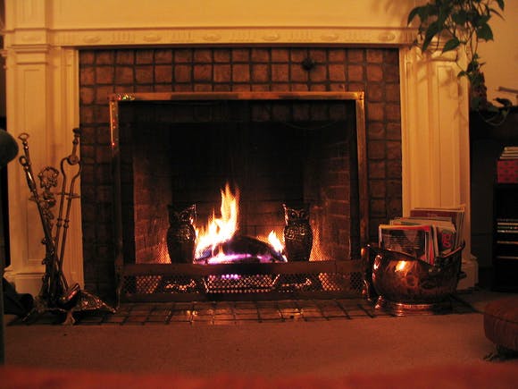 66fdc5bb01d3bf5115af851d Fireplace