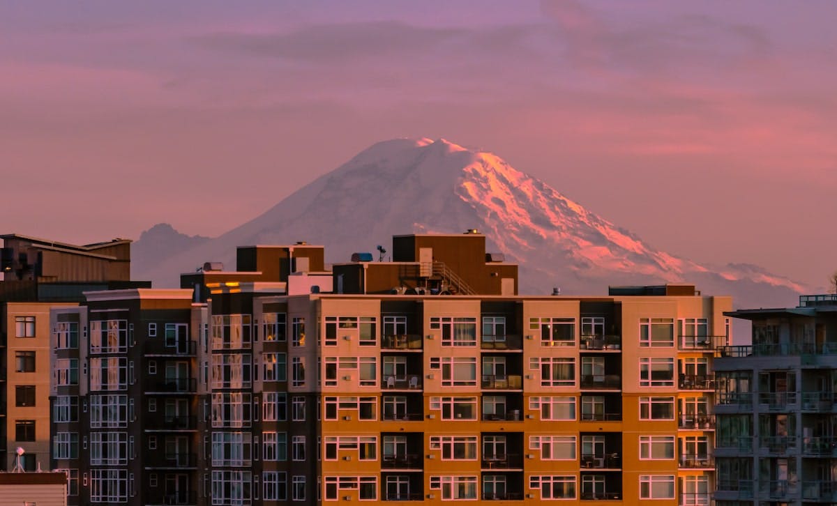 66fdc8e03cabd903e8a6ada6 Denver20housingmin201