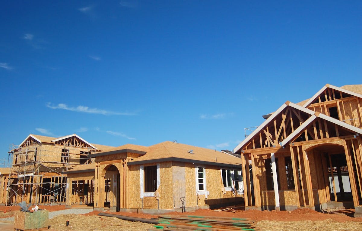 66fdc8ec3cabd9b196a6adc7 New20single20familymin