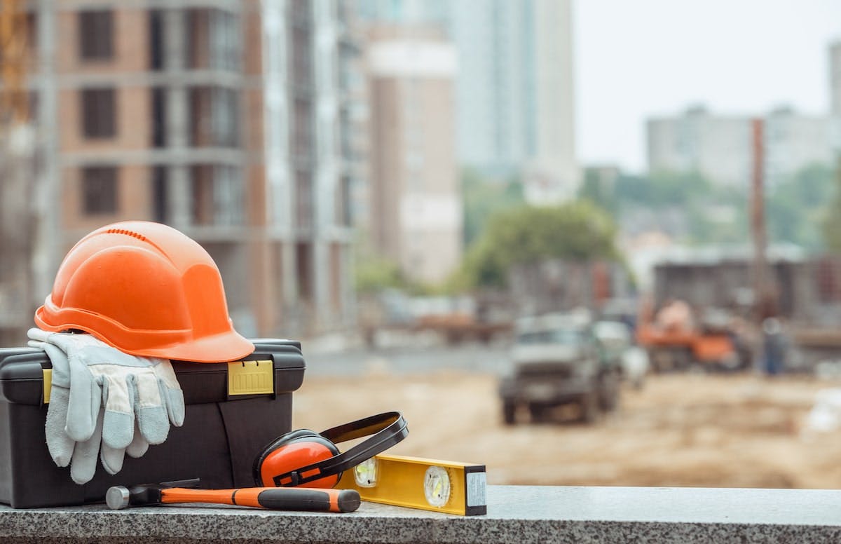 66fdc90301d3bf78bcaf8c55 Building20workmin