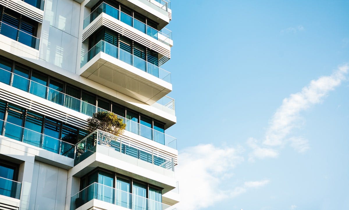 66fdc936e63fdc507c459a1a Condo20buildingmin