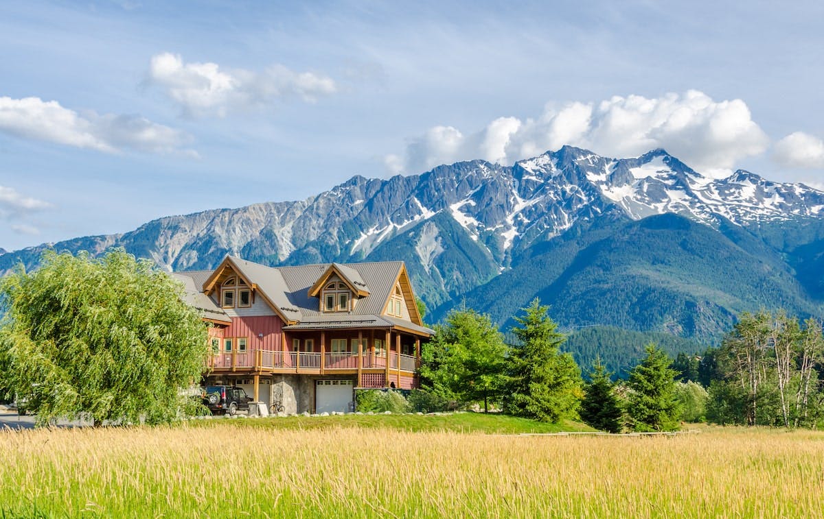 66fdc96ea5dba013df4638a7 Mountain20home20luxurymin