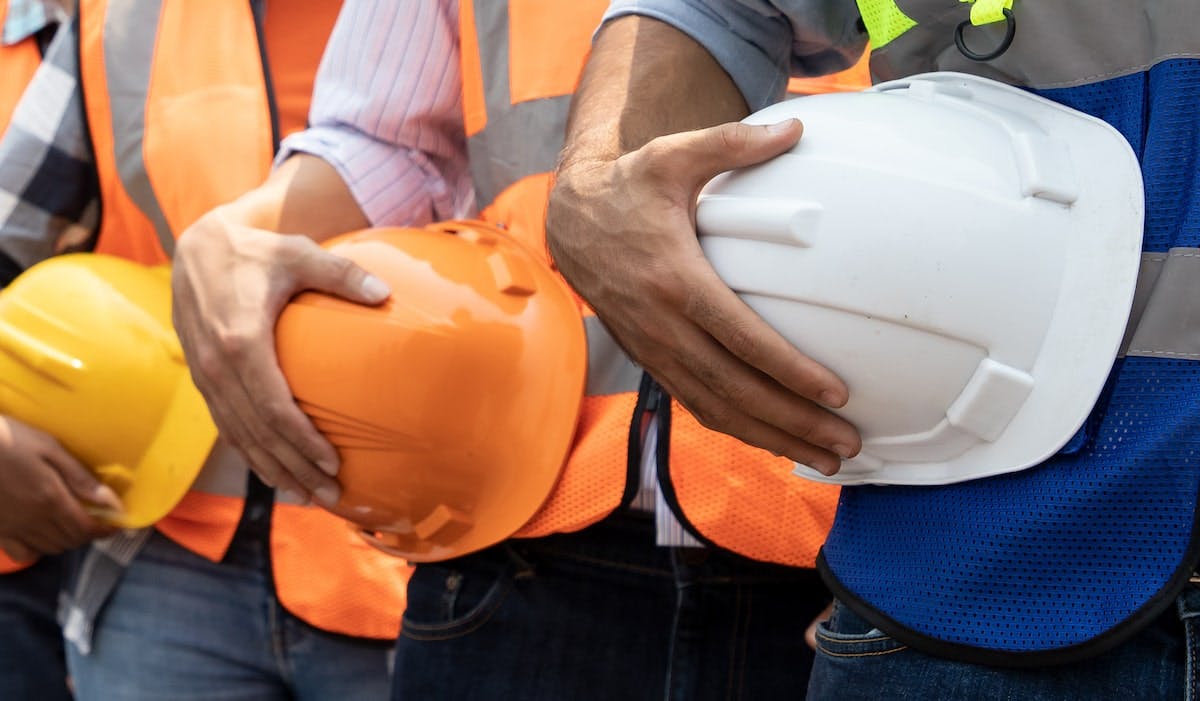 66fdc9f3e1fd4ac8fee2050c Construction20workersmin204