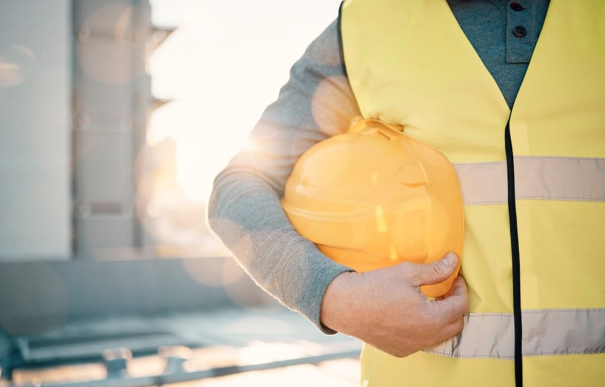 66fdca1b01d3bff8d0af8e5b Construction20workermin