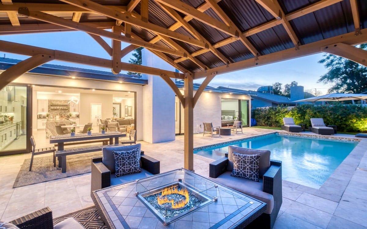 66fdca50a897b5357bb2136f Backyard20summermin