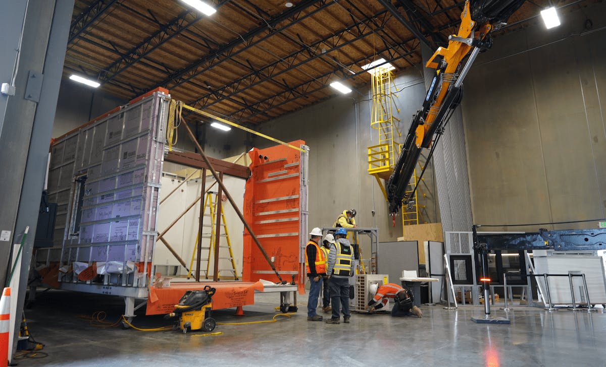 66fdcaa1e63fdc95b4459cb5 Veevmodularbuilderfactoryinteriormin 0